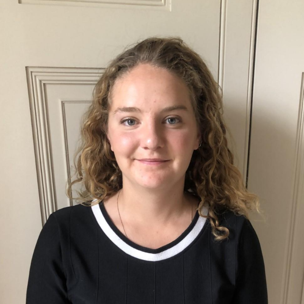 Madeleine Agnew - Swansea University Major: Chemical EngineeringYear: Graduated 2017Favorite Hobby / Pastime: Ultimate Frisbee